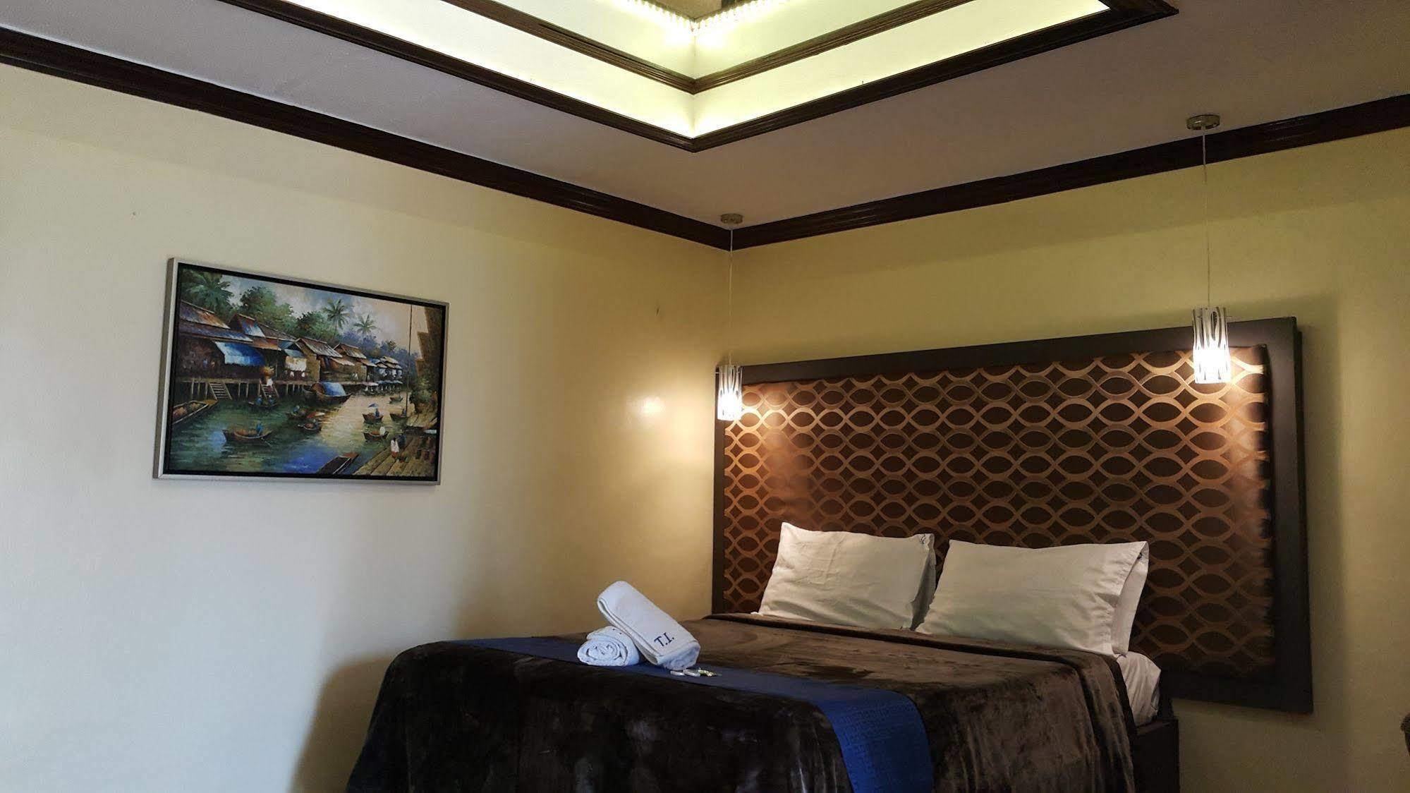 Treasure Island Resort Olongapo Εξωτερικό φωτογραφία