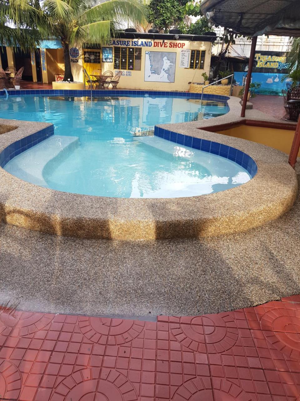 Treasure Island Resort Olongapo Εξωτερικό φωτογραφία