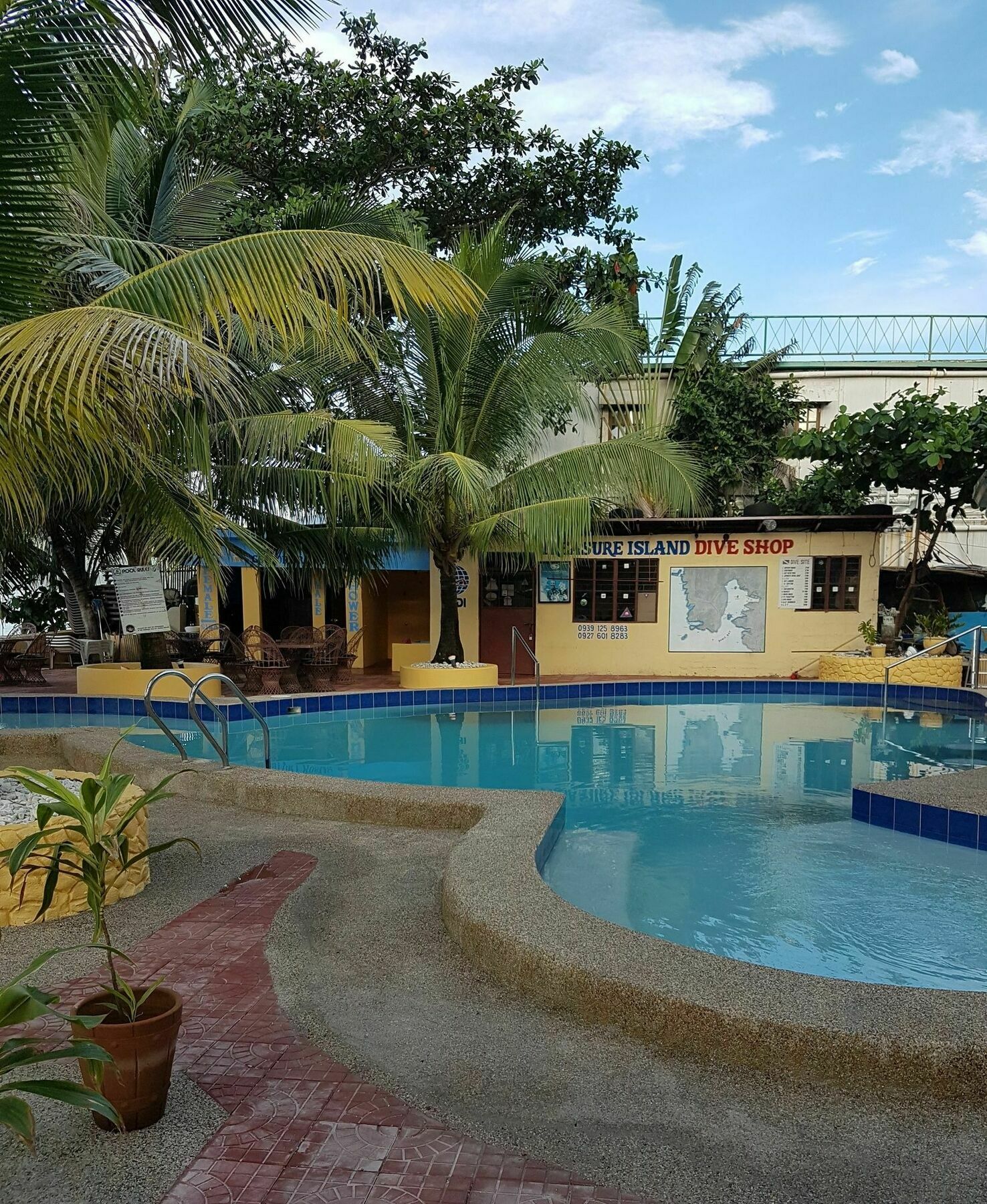Treasure Island Resort Olongapo Εξωτερικό φωτογραφία